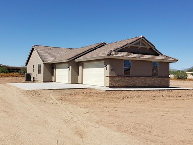 1720 W TAMAR - SIDE GARAGE