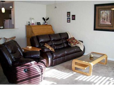 6542 Nottinghill Trail Dr unit 6-6542, Canal Winchester, OH 43110 - photo 3