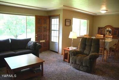 2511 W Yakima Ave, Yakima, WA 98902 - photo 3