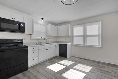 9-web-or-mls-1670-linnet-ave