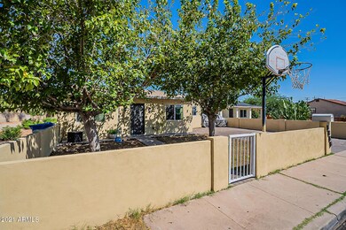 2022 E Yale St, Phoenix, AZ 85006 - photo 2