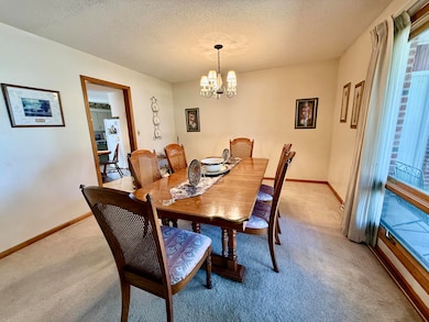 902 N Hovis St, Mountain Grove, MO 65711 - photo 7