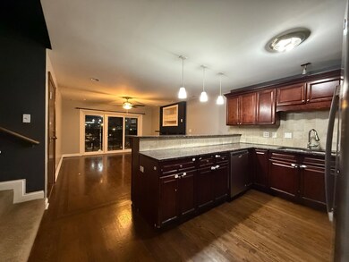 5658 W 63rd St unit 3W, Chicago, IL 60638 - photo 2