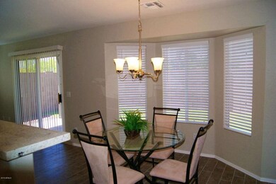 eat in bay window