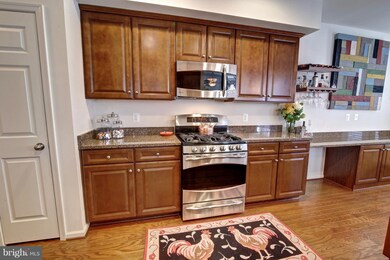 42177 Canary Grass Square, Stone Ridge, VA 20105 - photo 4