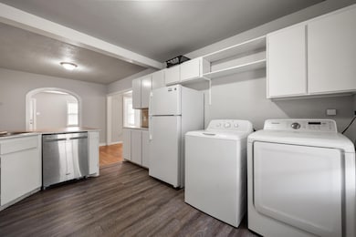 2102 25th St, Lubbock, TX 79411 - photo 6