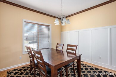 3 Dining