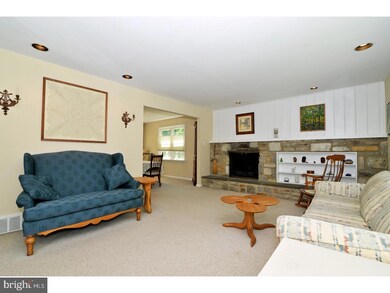 4027 Westaway Dr, Lafayette Hill, PA 19444 - photo 5