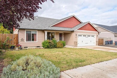 1463 Foxwood Dr, Medford, OR 97504 - photo 2