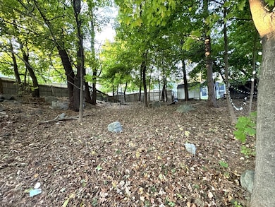 5 Graystone Rd, Stoneham, MA 02180 - photo 6