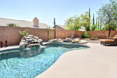 9407 E Maple Dr (12)