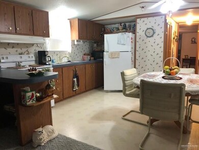 829 North Blvd, Donna, TX 78537 - photo 6