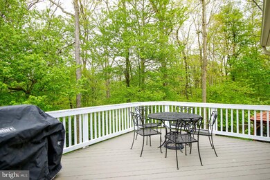 494 Crusader Dr, Sykesville, MD 21784 - photo 6