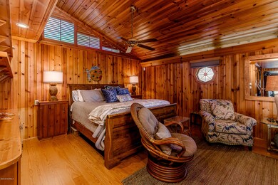 Huge master bedroom suite