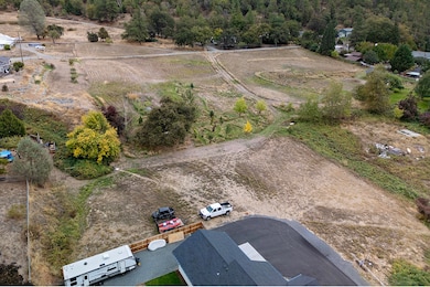 904 Broadway St unit 503, Rogue River, OR 97537 - photo 5