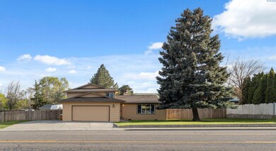 1409 W 27th Ave, Kennewick, WA 99337 - photo 2
