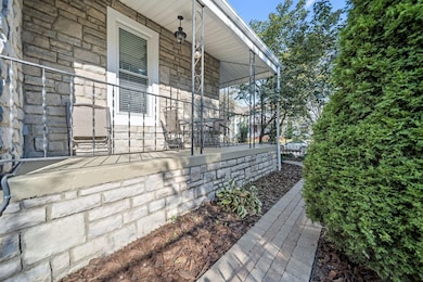 475 W 2nd Ave, Columbus, OH 43201 - photo 5