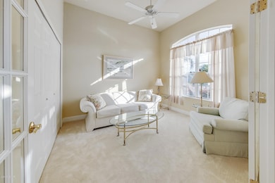 1280 Royal Pointe Ln-27