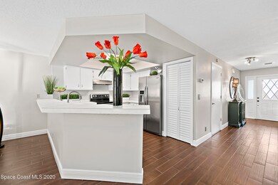 Large Breakfast Bar
