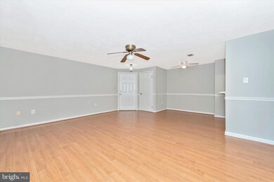 809 Stratford Way unit 1400D, Frederick, MD 21701 - photo 4