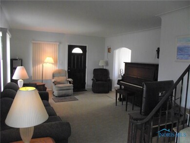 2564 104th St, Toledo, OH 43611 - photo 2