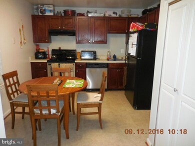 4225 Stockbridge Dr unit 5F, Dumfries, VA 22025 - photo 2