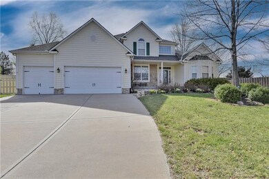 9426 Swarner Dr, Lenexa, KS 66219 - photo 2