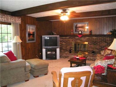 4340 Gibbs Rd, Danville, IN 46122 - photo 3