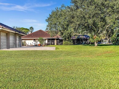 4300 SW 77th Ave, Davie, FL 33328 - photo 5