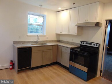 781 Paulsboro Rd, Swedesboro, NJ 08085 - photo 3