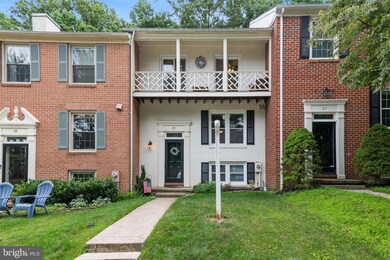 25 Inverin Cir, Lutherville Timonium, MD 21093 - photo 2