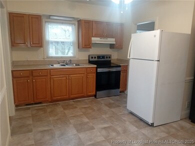 501 Roxie Ave, Fayetteville, NC 28304 - photo 7