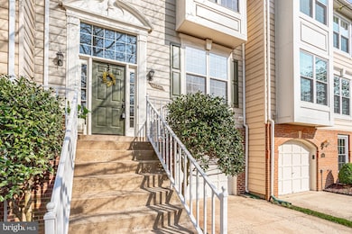 46861 Graham Cove Square, Sterling, VA 20165 - photo 3