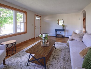 26 Ebenezer St, Worcester, MA 01604 - photo 6