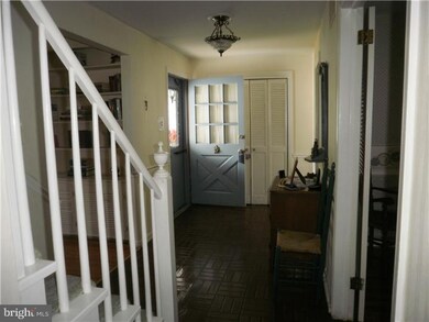 518 Covered Bridge Rd, Cherry Hill, NJ 08034 - photo 5