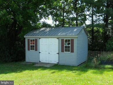 10 Buckingham Dr, Reading, PA 19605 - photo 4