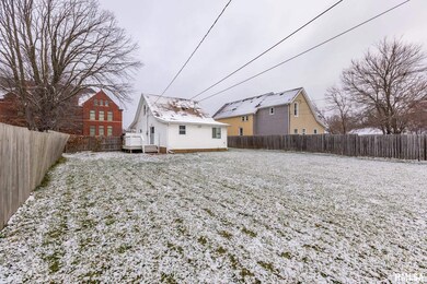 1415 W 16th St, Davenport, IA 52804 - photo 5