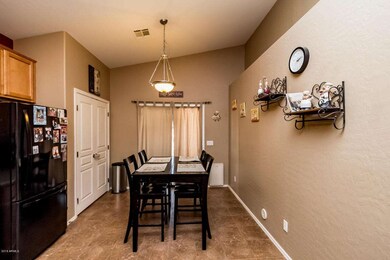 2616 W Novak Wy AZ-7