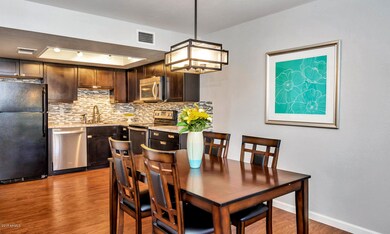 2040 S Longmore-large-009-11-Dining Room