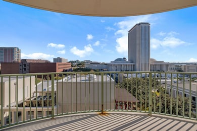 Plaza Tower unit 1112, Tallahassee, FL 32301 - photo 6
