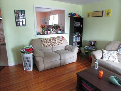 117 Angell Ave, North Providence, RI 02911 - photo 4