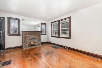 1933 Lawn Ave, Cincinnati, OH 45237 - photo 4