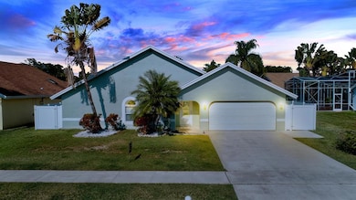 22553 Swordfish Dr, Boca Raton, FL 33428 - photo 2