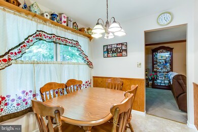 10624 Cobblestone Dr, Spotsylvania, VA 22553 - photo 7