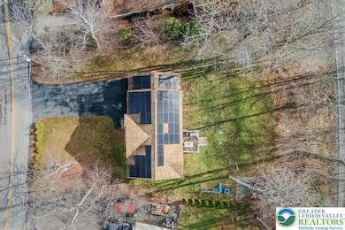 2127 Warwick Cir, Tobyhanna, PA 18466 - photo 3