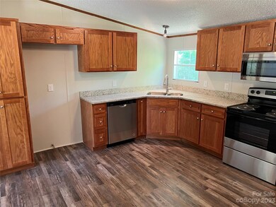 1245 Suncrest Ave, Statesville, NC 28677 - photo 7