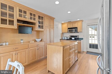 718 North St, Doylestown, PA 18901 - photo 3