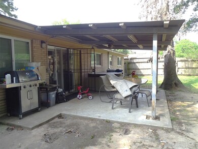 1319 Saddle Rock Dr, Houston, TX 77088 - photo 6