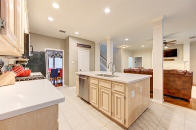 8710 Light Fall Cir, Houston, TX 77095 - photo 3