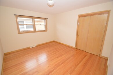 821 Westchester Blvd, Westchester, IL 60154 - photo 6